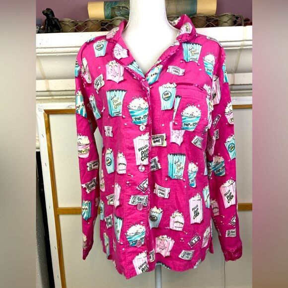 NWOT chick flicks and popcorn bamboo flannel pj top w/ contrasting trim BFF nite - Picture 1 of 16